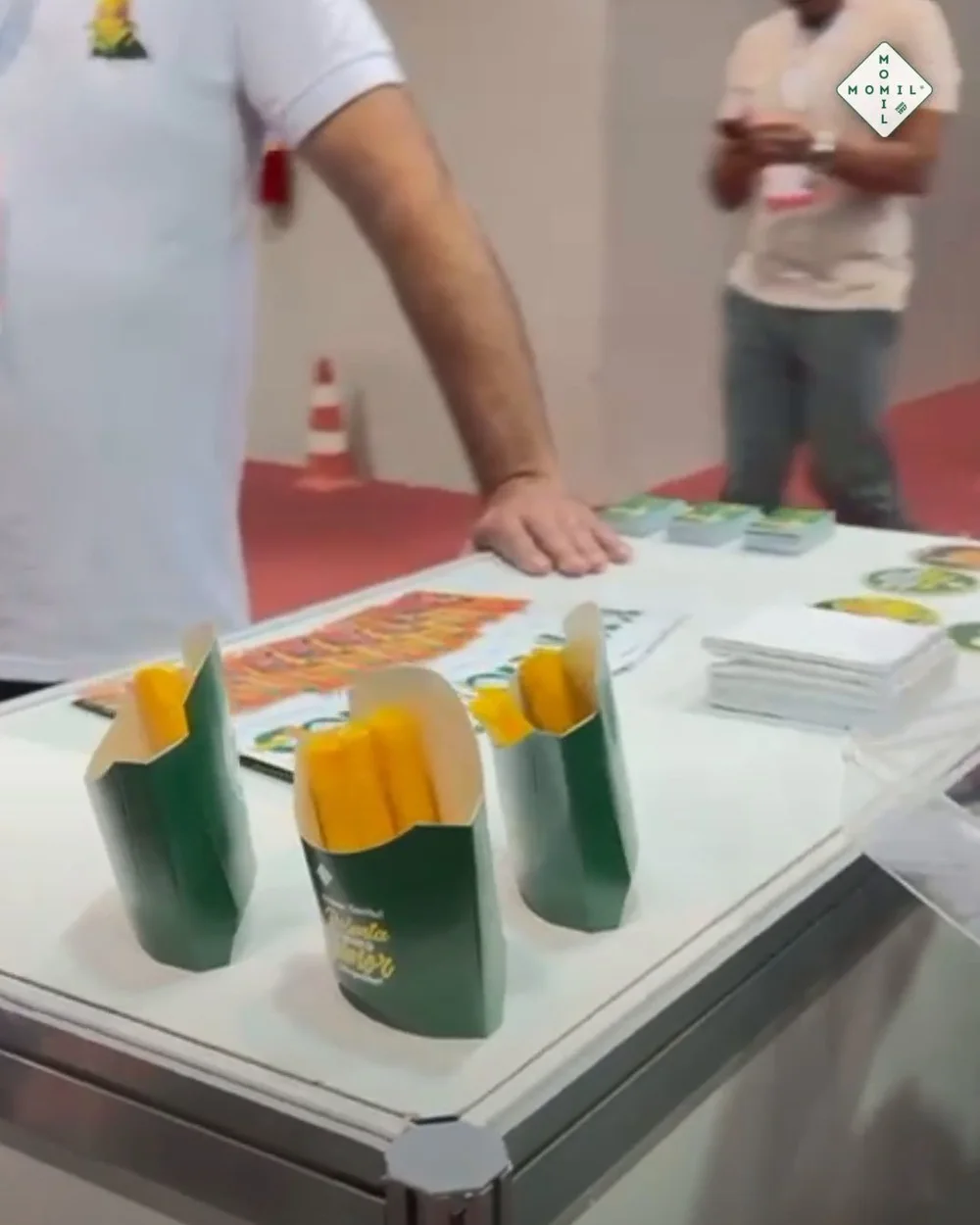 Cones de degustação prontos no balcão