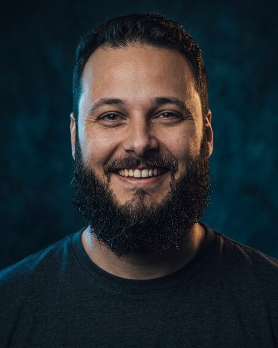 Alex, Diretor de Arte na S8 Agência